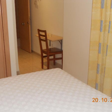 Hostal Restaurante Hermanos Zamora ปัลมา เดล ริโอ ภายนอก รูปภาพ