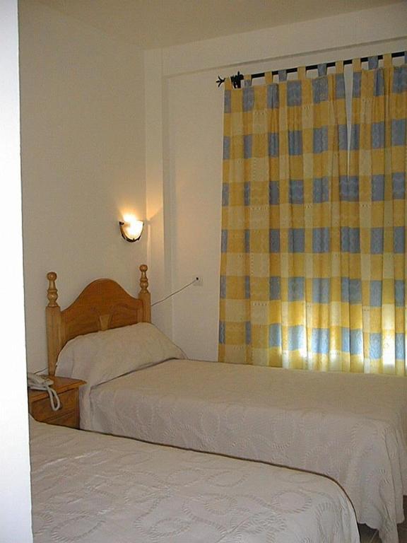 Hostal Restaurante Hermanos Zamora ปัลมา เดล ริโอ ห้อง รูปภาพ